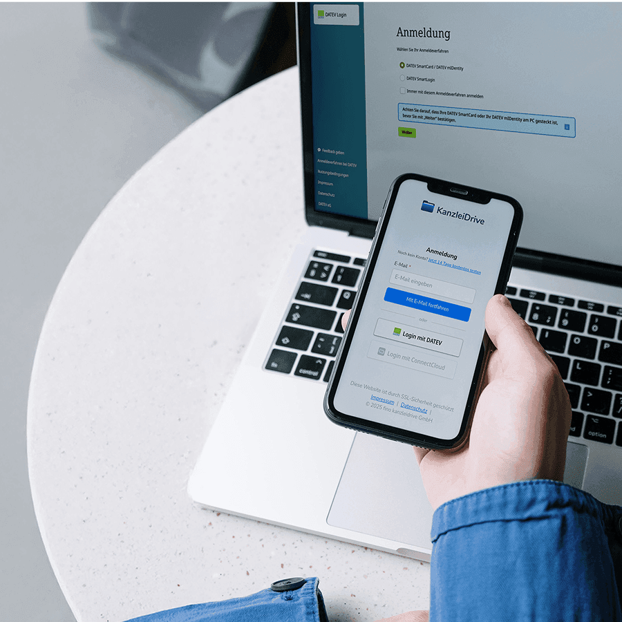 DATEV-Login neben der Kanzleidrive-App auf dem Smartphone